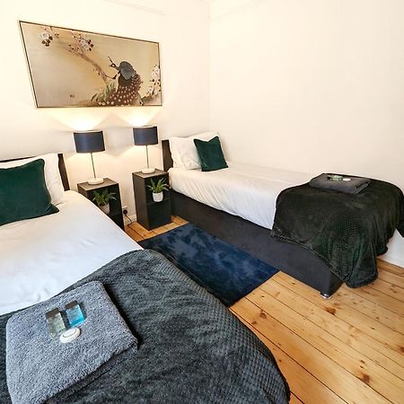 Central Cambridge, Charming 3-Bed House With Free Parking! Luaran gambar