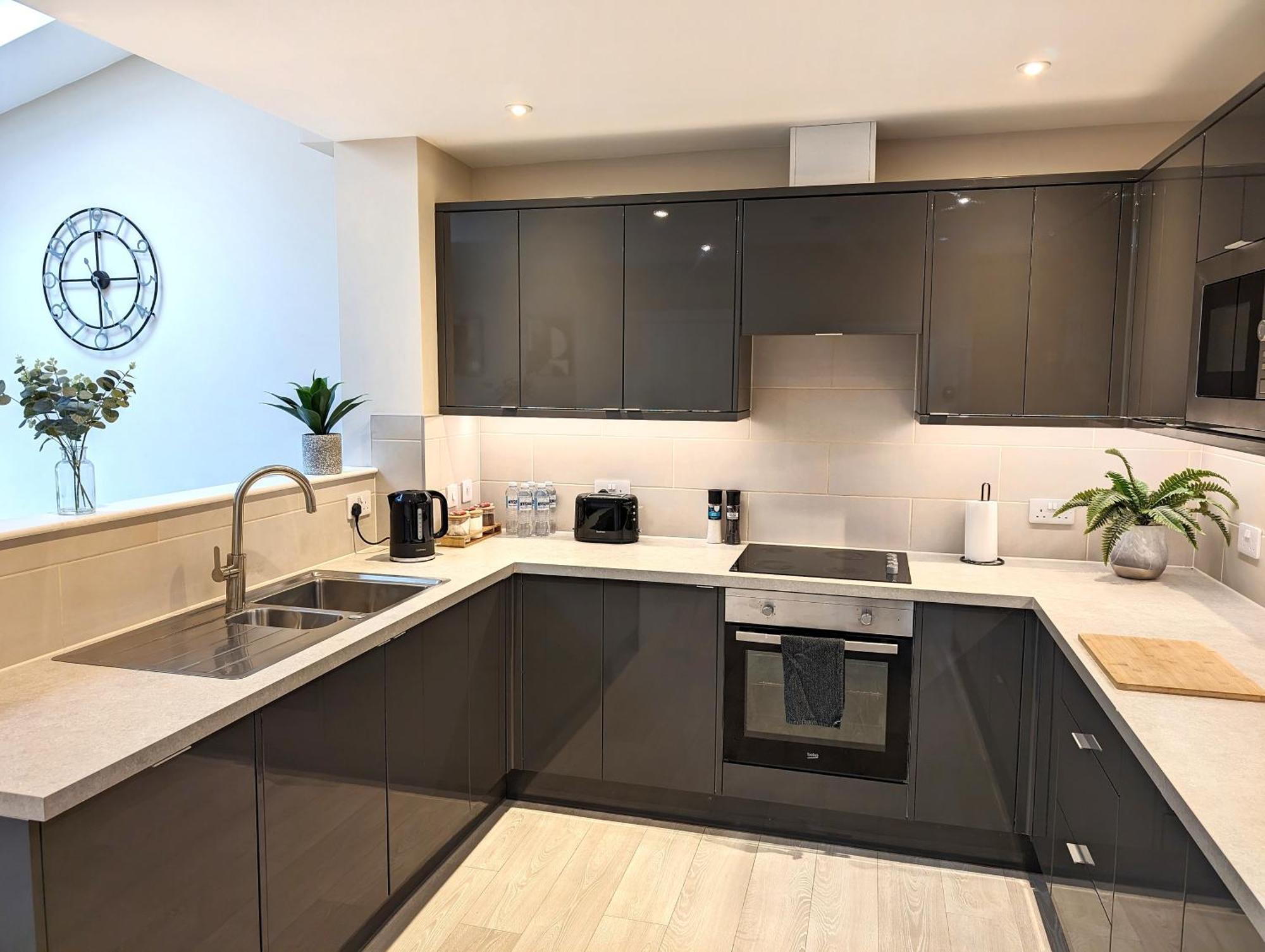 Central Cambridge, Charming 3-Bed House With Free Parking! Luaran gambar