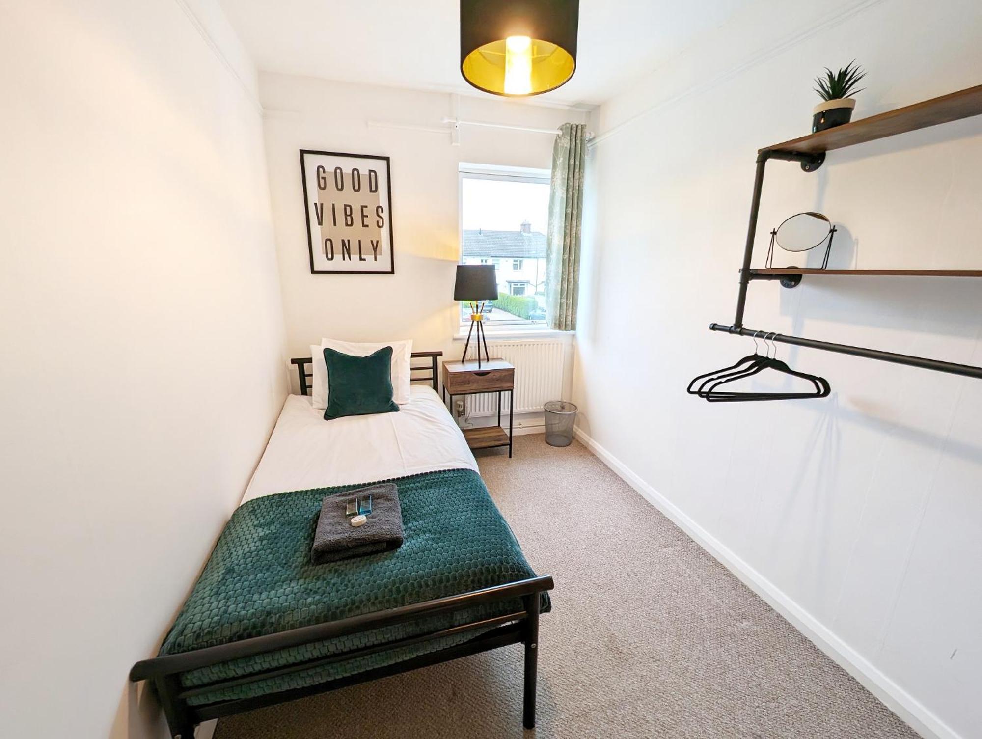 Central Cambridge, Charming 3-Bed House With Free Parking! Luaran gambar