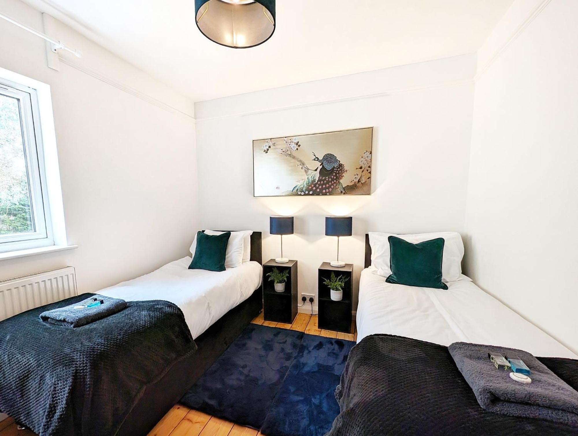 Central Cambridge, Charming 3-Bed House With Free Parking! Luaran gambar